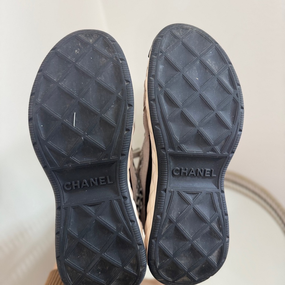 Authentic Chanel Suede Cc Interlocking Sneakers W… - image 7
